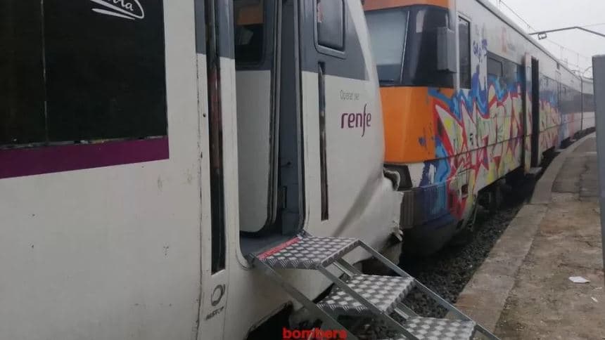 Përplasen dy trena në Katalonja, plagosen 155 pasagjerë