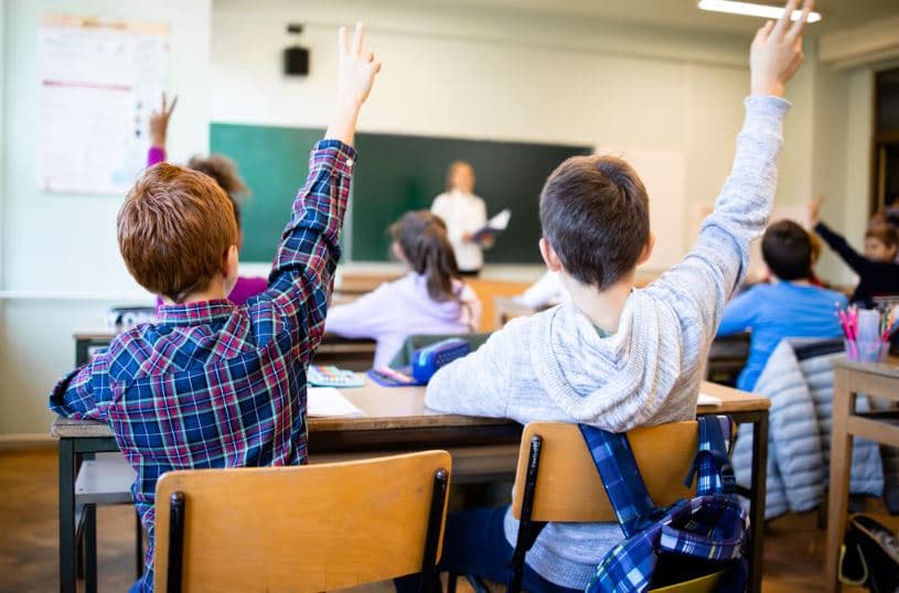 Stafi i BE në alarm/ Fëmijët e eurokratëve do zhvendosen në një kampus në zonën e padëshiruar të qytetit