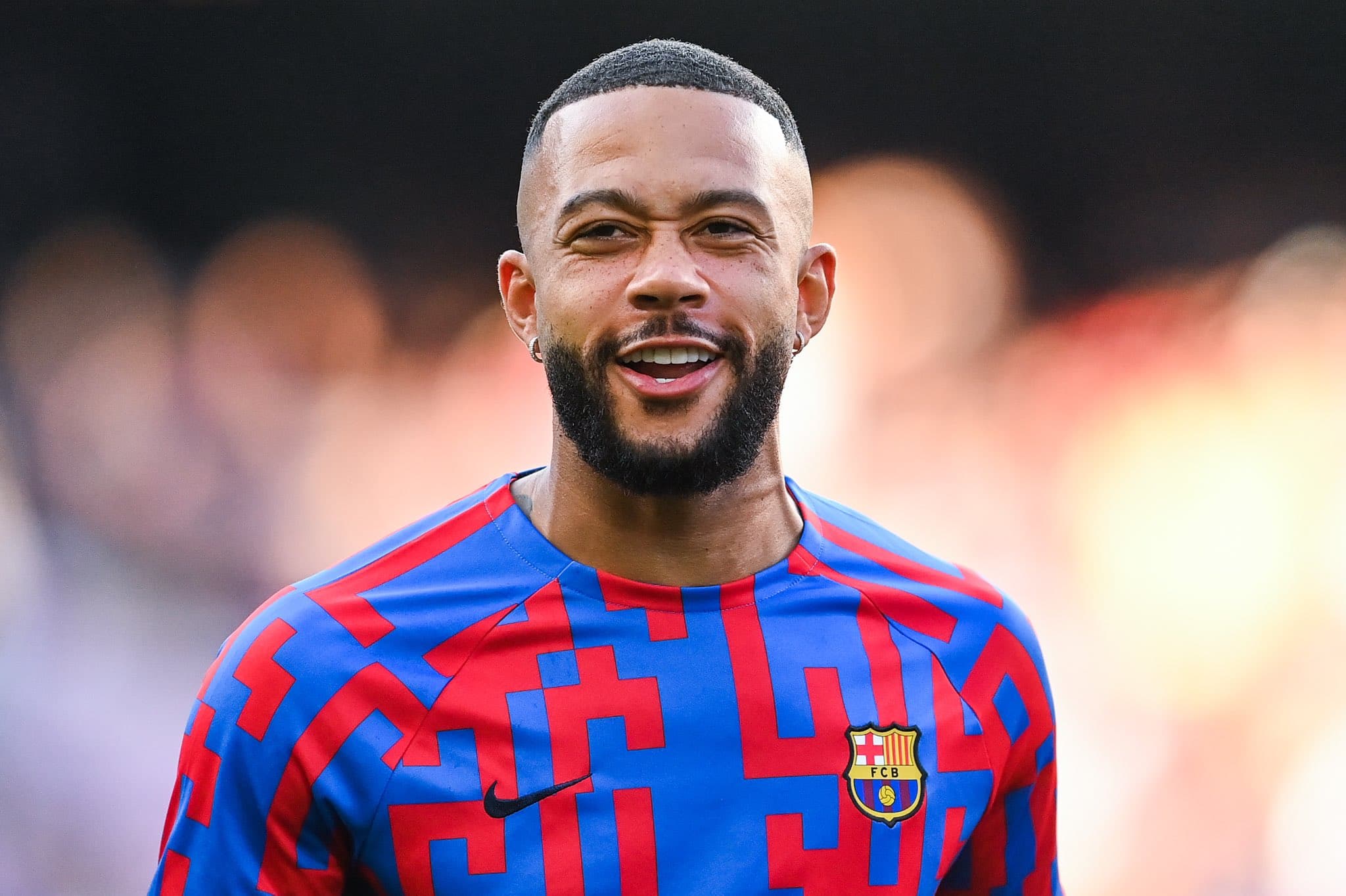 Arsenali interesohet për Depay