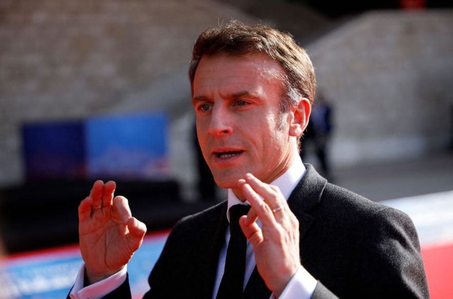 Francë, Macron: Prezervativë falas për të rinjtë nga viti 2023