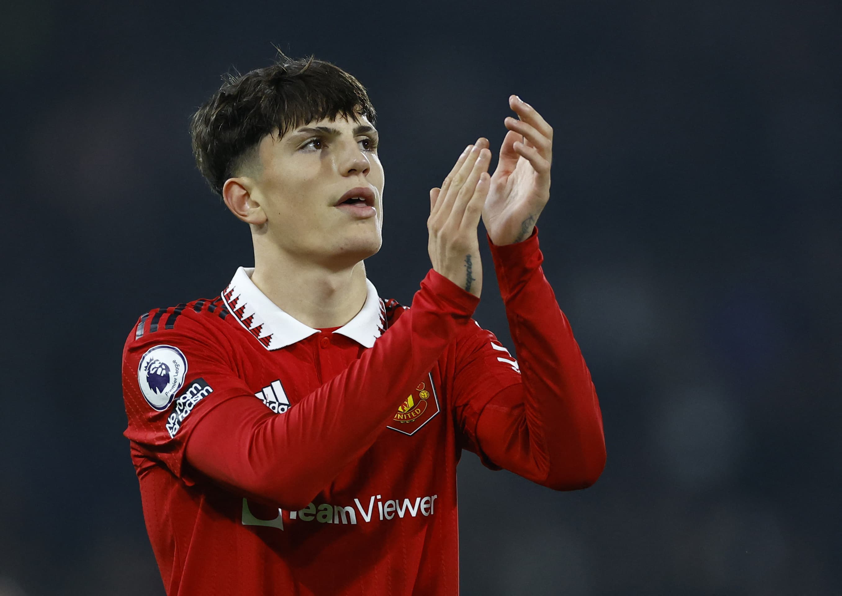 Manchester United deklaron çmimin për Garnachon