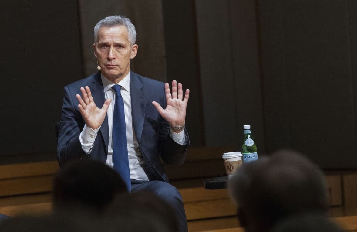 Stoltenberg: Shmangni një konflikt midis Rusisë dhe NATO-s