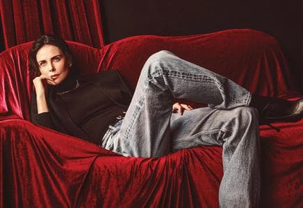 Charlize Theron - Bukuria përtej kohës