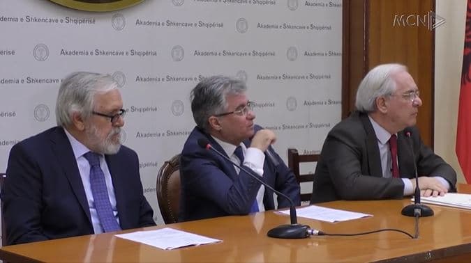 Ndërtimi i enciklopedisë shqiptare, akademikët: Do i qëndrojë korrekt shkencës dhe arkeologjisë (VIDEO)