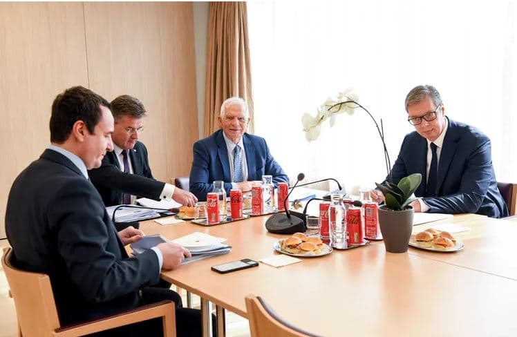 “BE po humbet durimin me Kosovën dhe Serbinë”