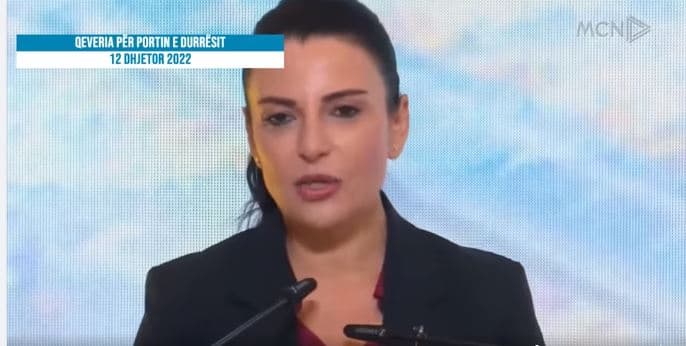 “Dy standardet e qeverisë në Durrës”, PD: Alabbarit ia falën. Për portin e ri, garë ndërkombëtare (VIDEO)