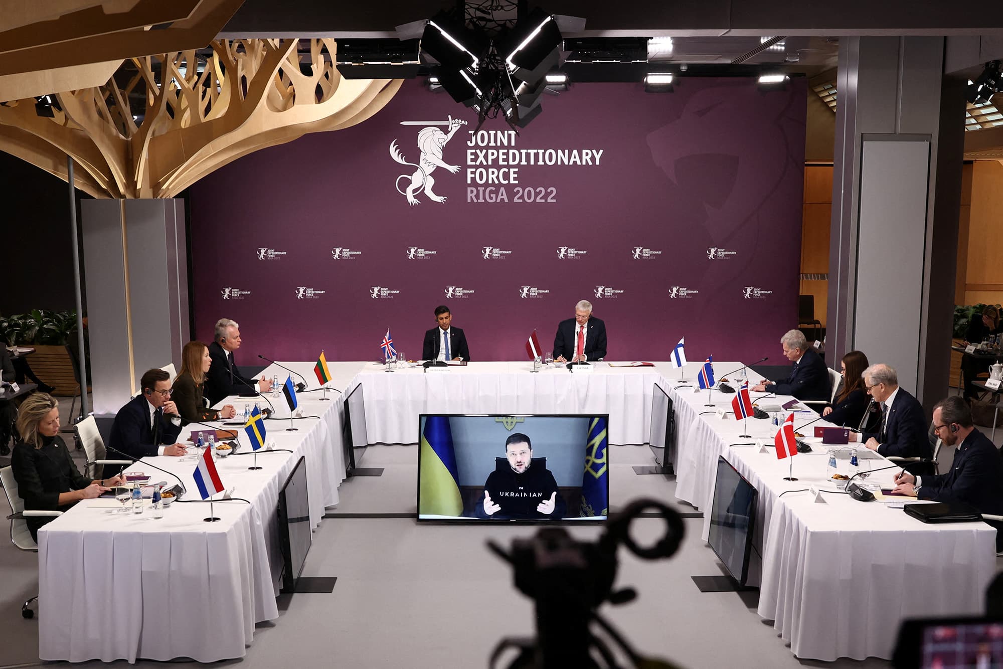 Zelensky: Fëmijët ukrainas i kërkojnë Santa Claus armë dhe fitore për Krishtlindje