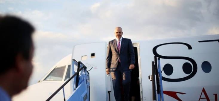 “Rama 137 herë me charter jashtë vendit”. PD depoziton në Kuvend kërkesën për Komision Hetimor