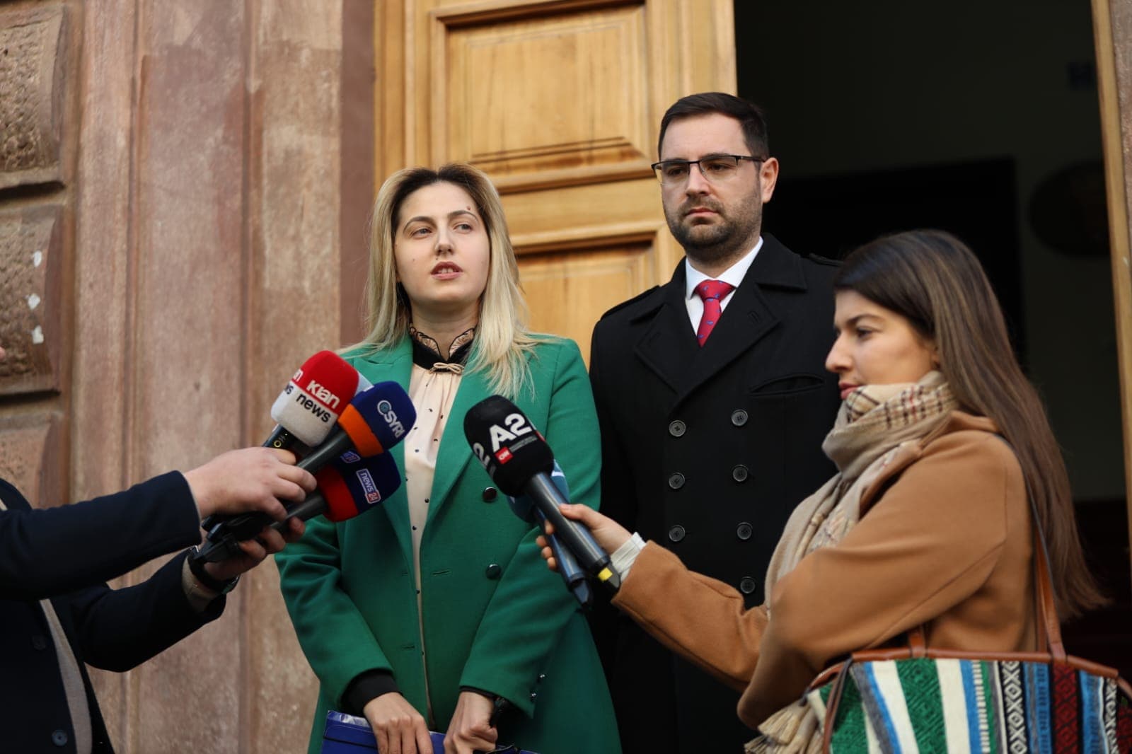 Zhupa padi në Kushtetuese: Skënder Gjinushi, i padekretuar në krye të ASH, të shpallet pezullimi i menjëhershëm