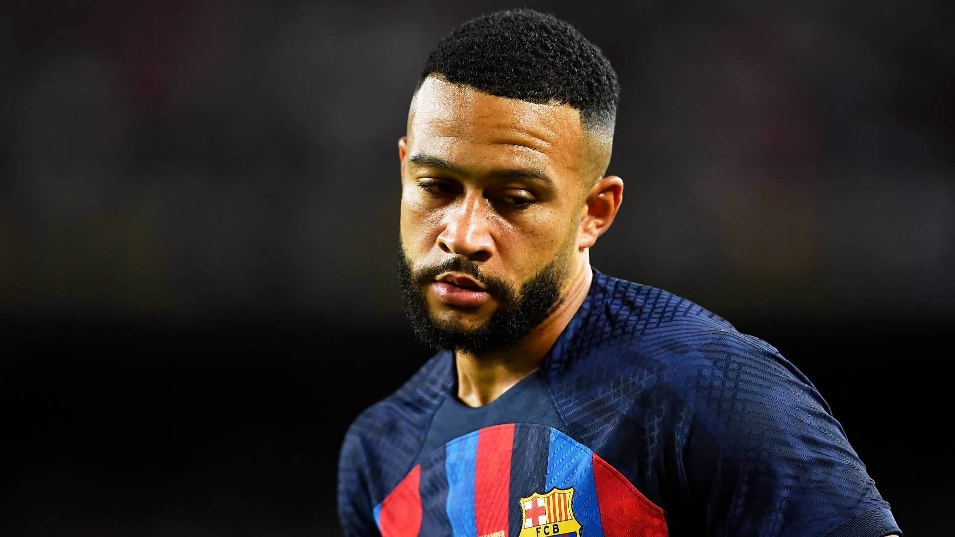 Newcastle, ofertë për Depay