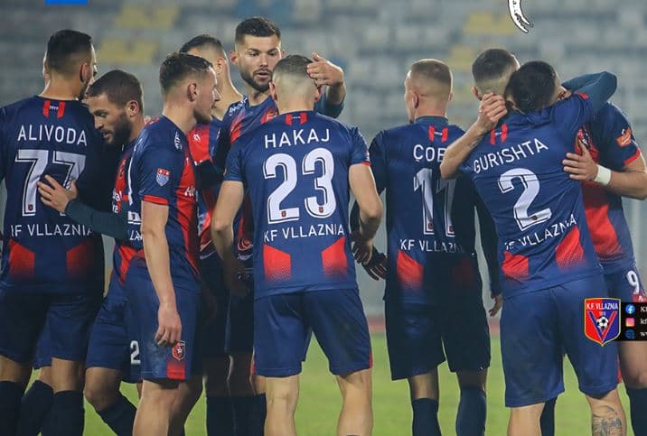 Vllaznia e mbyll vitin me spektakël, fitore me katër gola ndaj Teutës