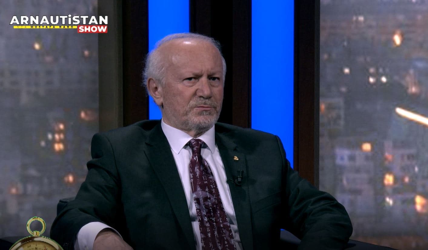 Starova: KFOR-i s’mund të lejojë futjen e forcave serbe në Veri, pak gjasa për konflikt mes NATO-s dhe Beogradit