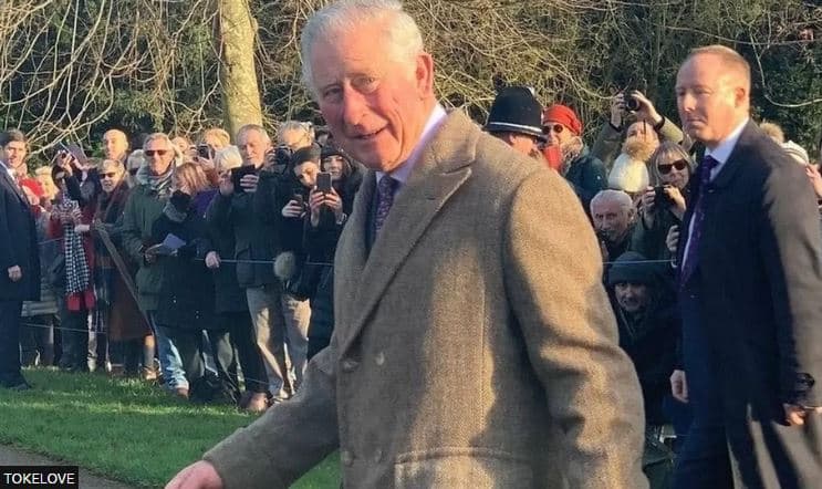 Mbreti Charles feston Krishtlindjet me familjen në Sandringham