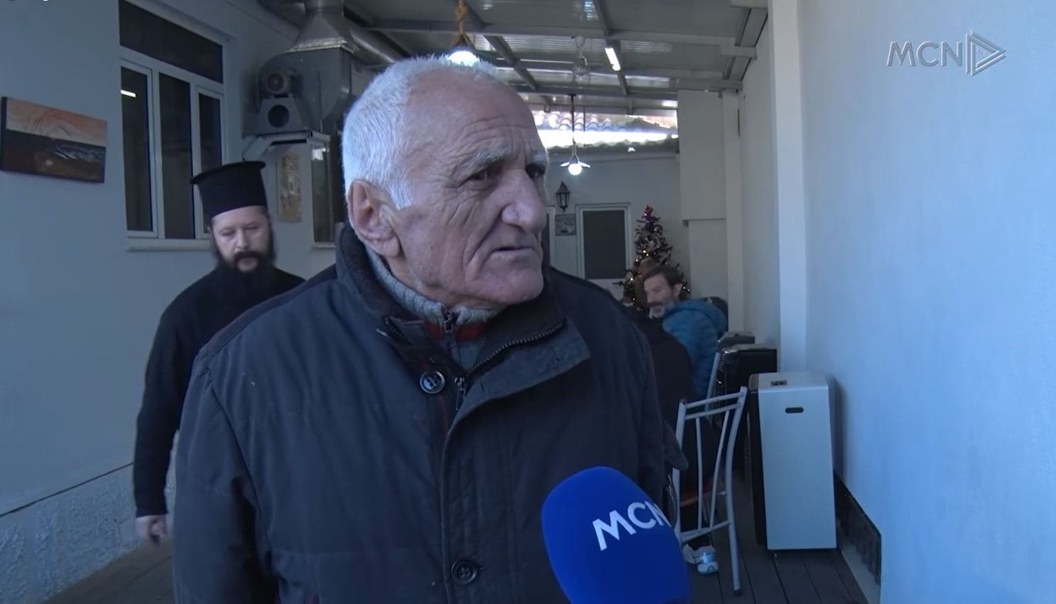 Mensa e Kishës Ortodokse ofron ushqim. Njerëzit në nevojë i drejtohen mensës (VIDEO)