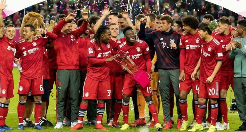 Real Madrid mendon për të ardhmen, përgatit ofensivën për mbrojtësin e Bayern Munich