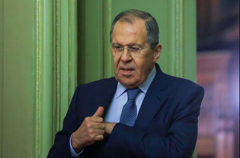 Lavrov kundërshton formulën e paqes të Zelensky-t: Një iluzion