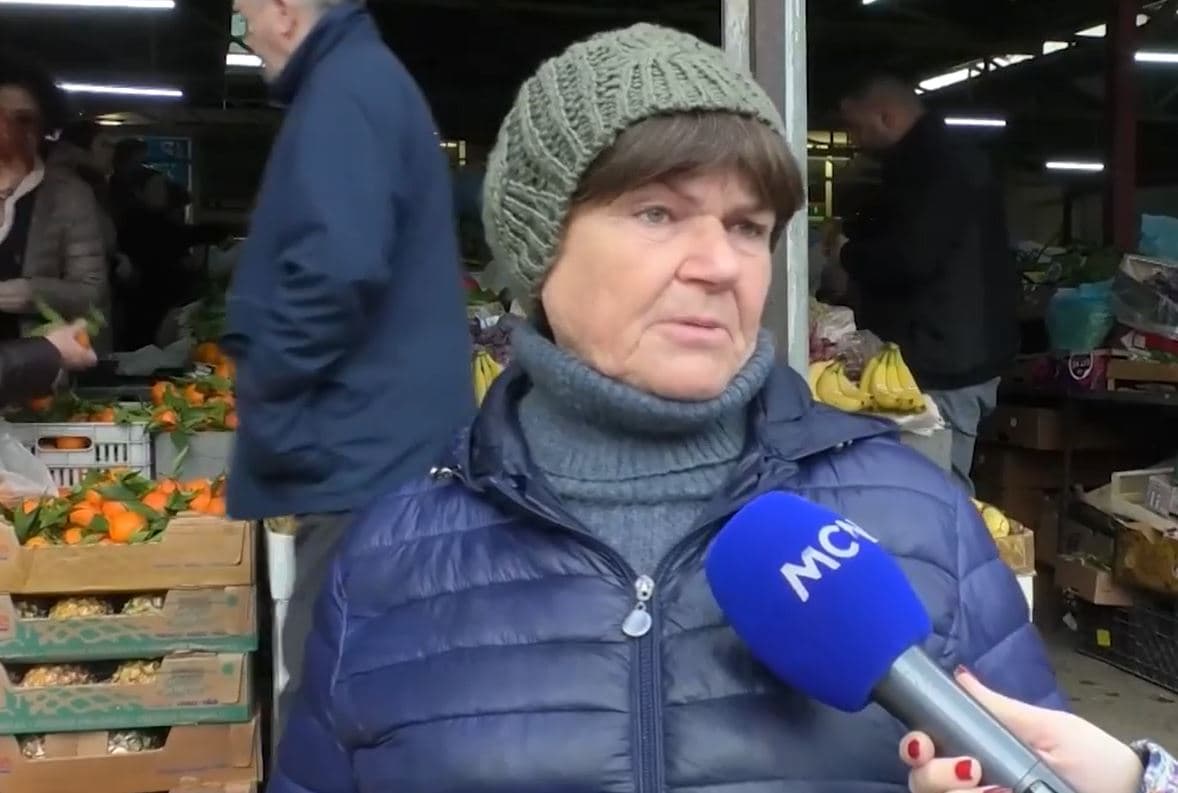 Çmime abuzive për fundvit. Konsumatorët: Po blejmë më pak se vitet e tjera (VIDEO)