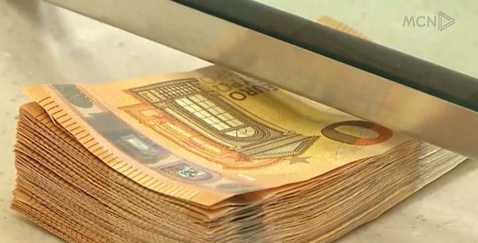 Procesi i de-euroizimit/ Civici: 40% e ekonomisë në euro