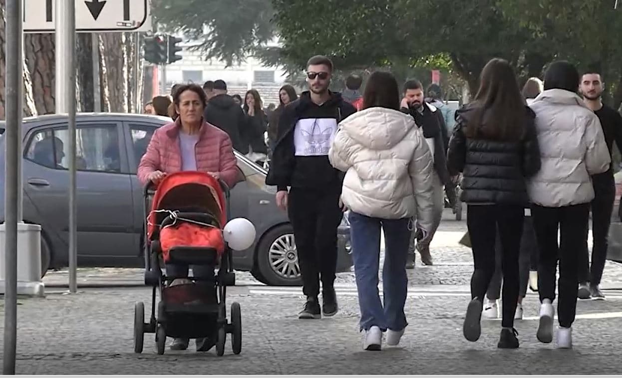 U njihen kontributet për pesë vite, aplikimi për nënat përmes platformës e-Albania (VIDEO)