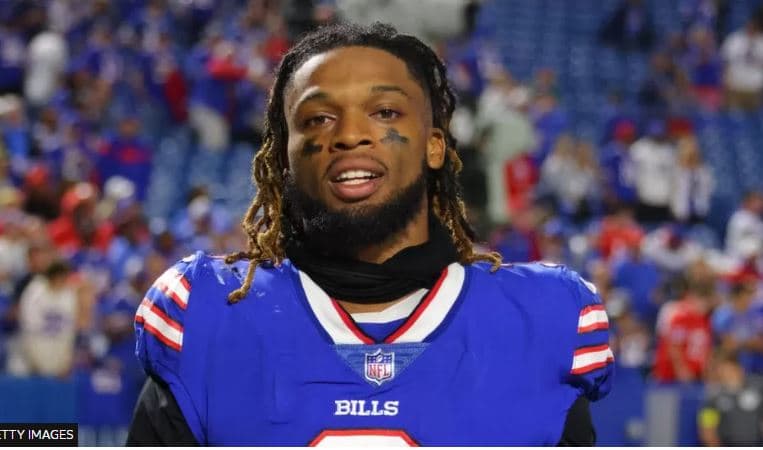 Lojtari i NFL pëson arrest kardiak gjatë lojës së parë