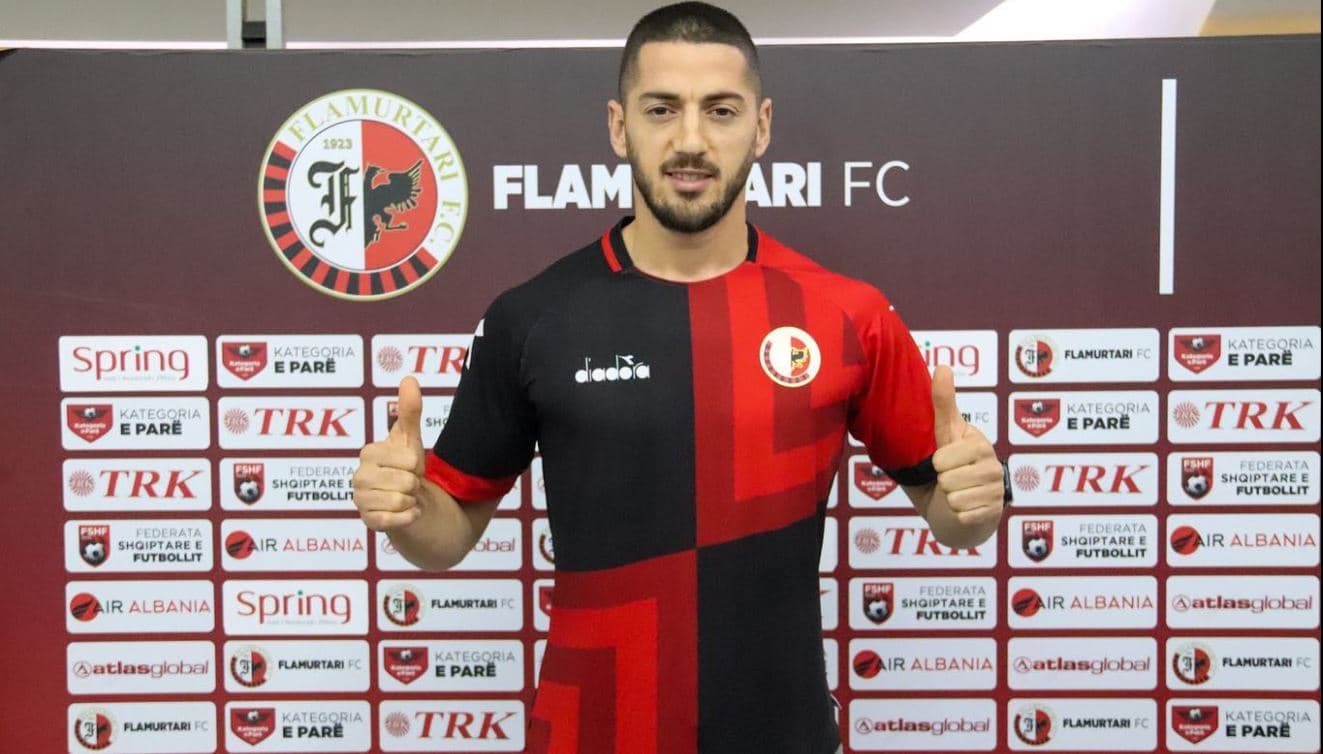 Fitoi titullin me Teutën, mesfushori prezantohet te Flamurtari