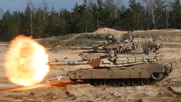 Polonia nënshkruan blerjen e 116 tankeve amerikane Abrams