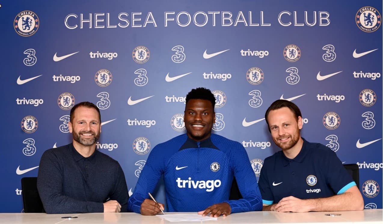 Chelsea paguan 40 milionë euro, zyrtarizohet mbrojtësi francez