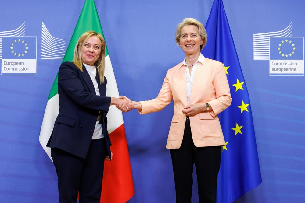 Meloni takon Von der Leyen, në tryezën e bisedimeve emigrantët dhe energjia