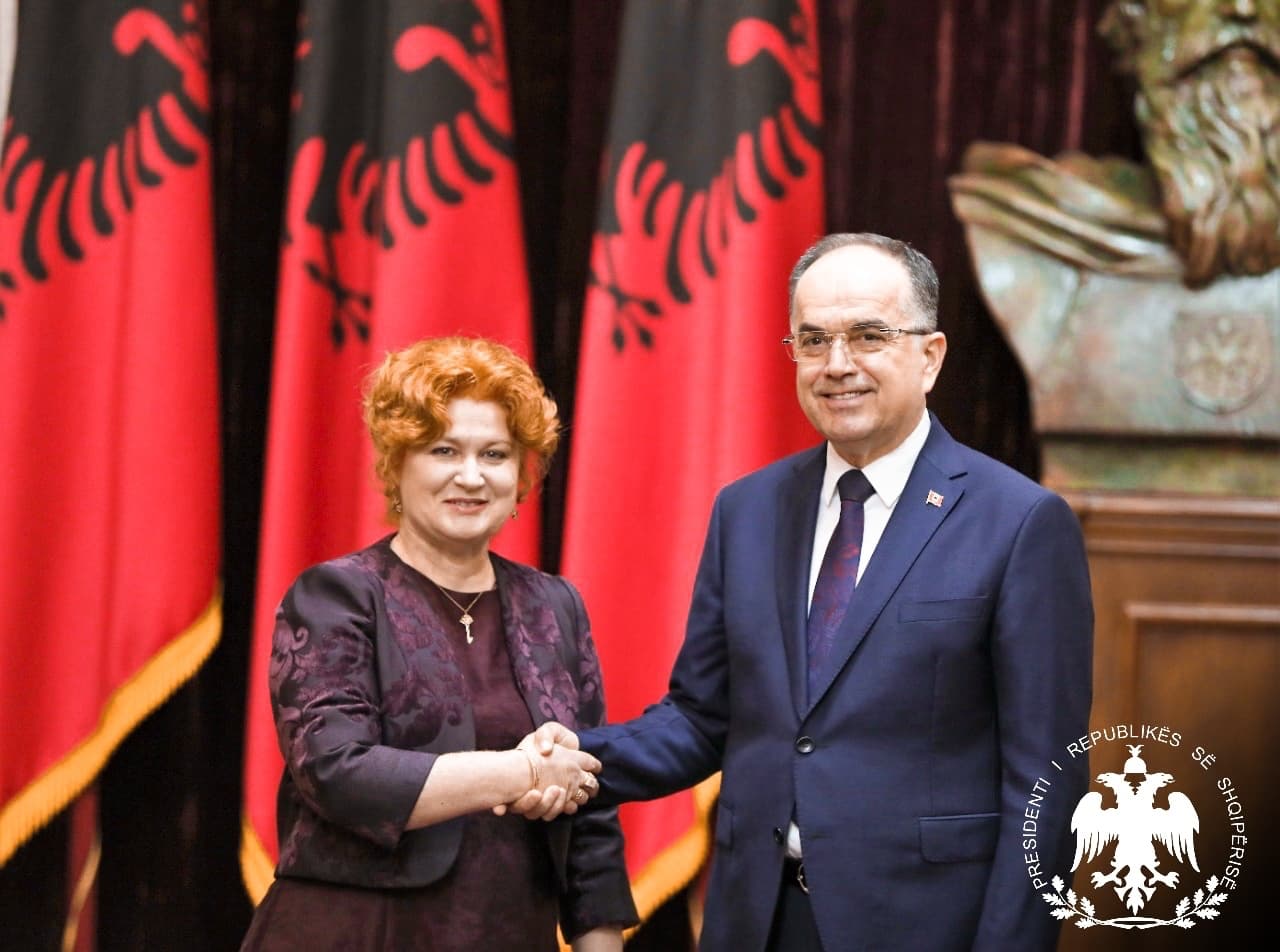 Betohet para Presidentit, gjyqtarja e Kushtetueses Marjana Semini