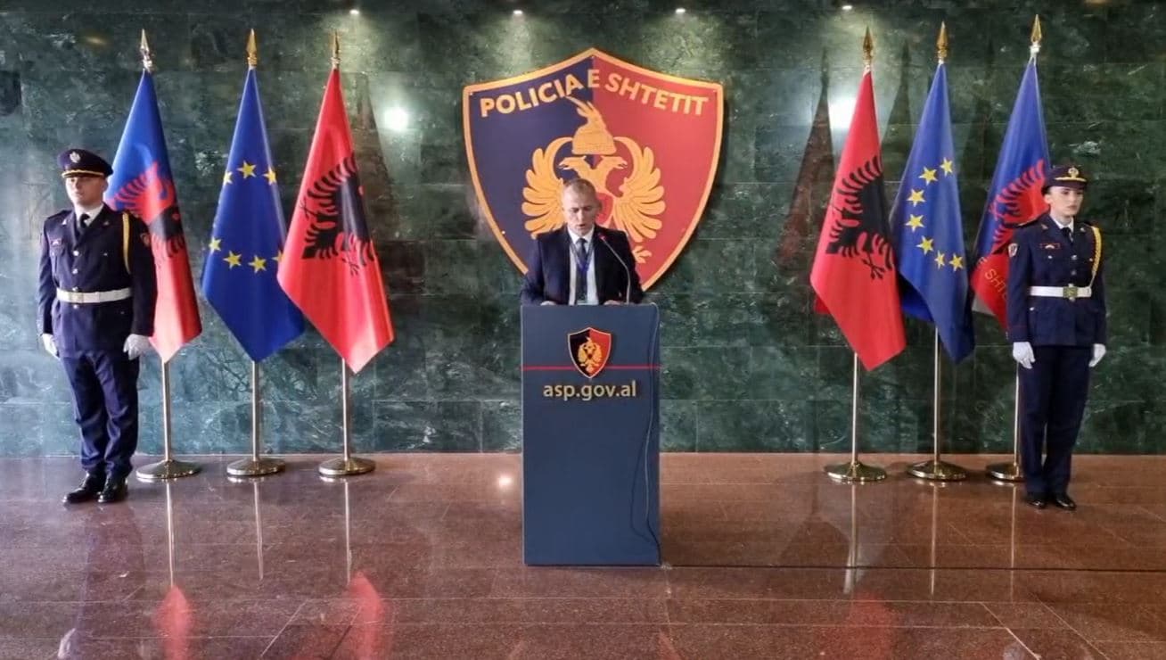 Goditet grupi kriminal që mashtronte bizneset në Kamëz, sekuestrohen 142 mijë euro (VIDEO)