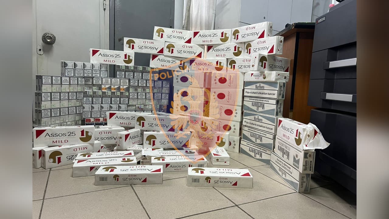U kap duke tregtuar paketa kontrabandë, arrestohet në flagrancë 55-vjeçari