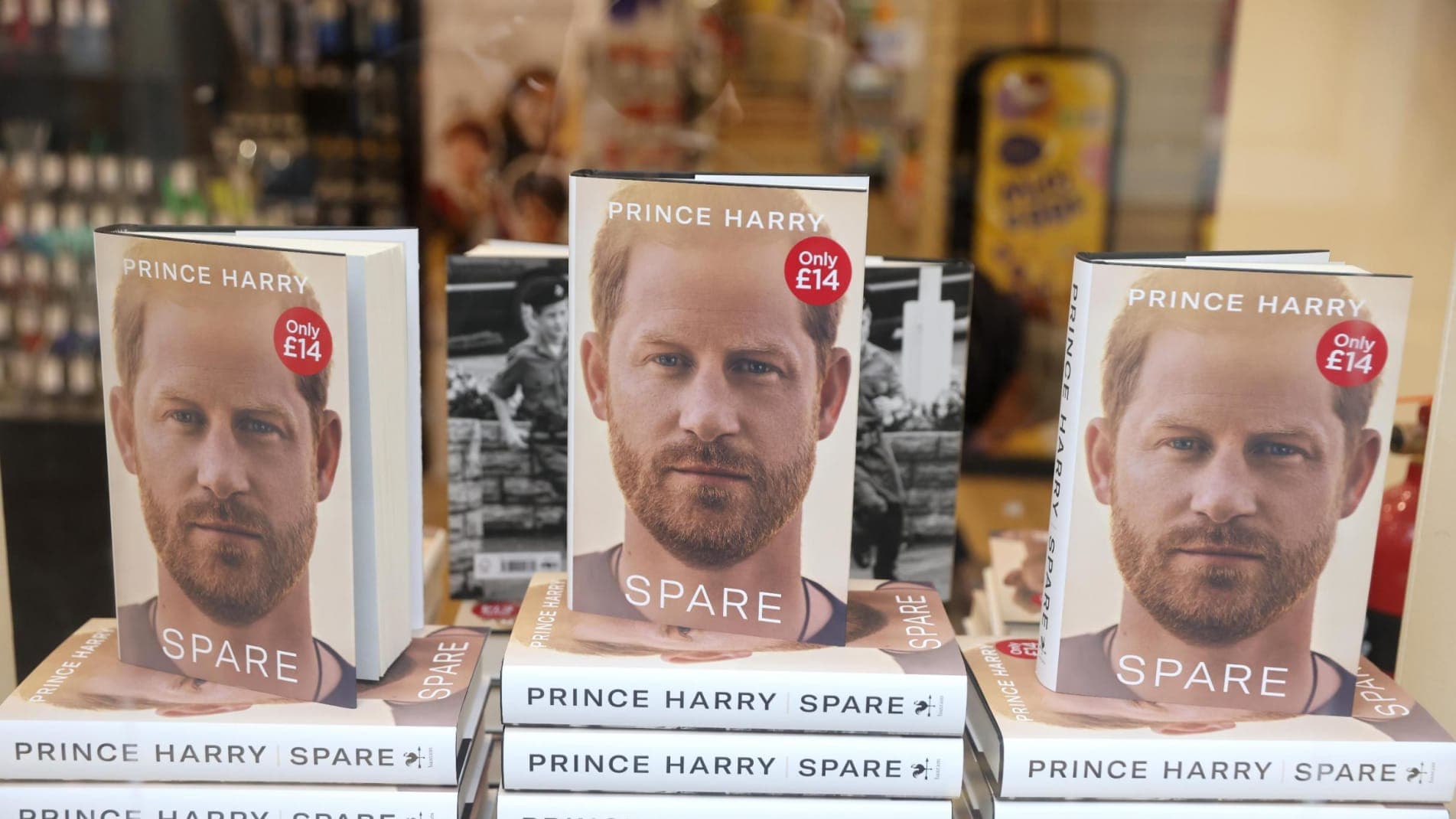 Kujtimet e Princit Harry në 'Spare', thyen rekord shitjesh
