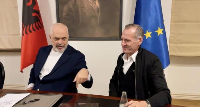 Deputeti Çela pas ikjes nga PL: Të mbështesim mazhorancën për projektet në drejtim të zhvillimit të Shkodrës