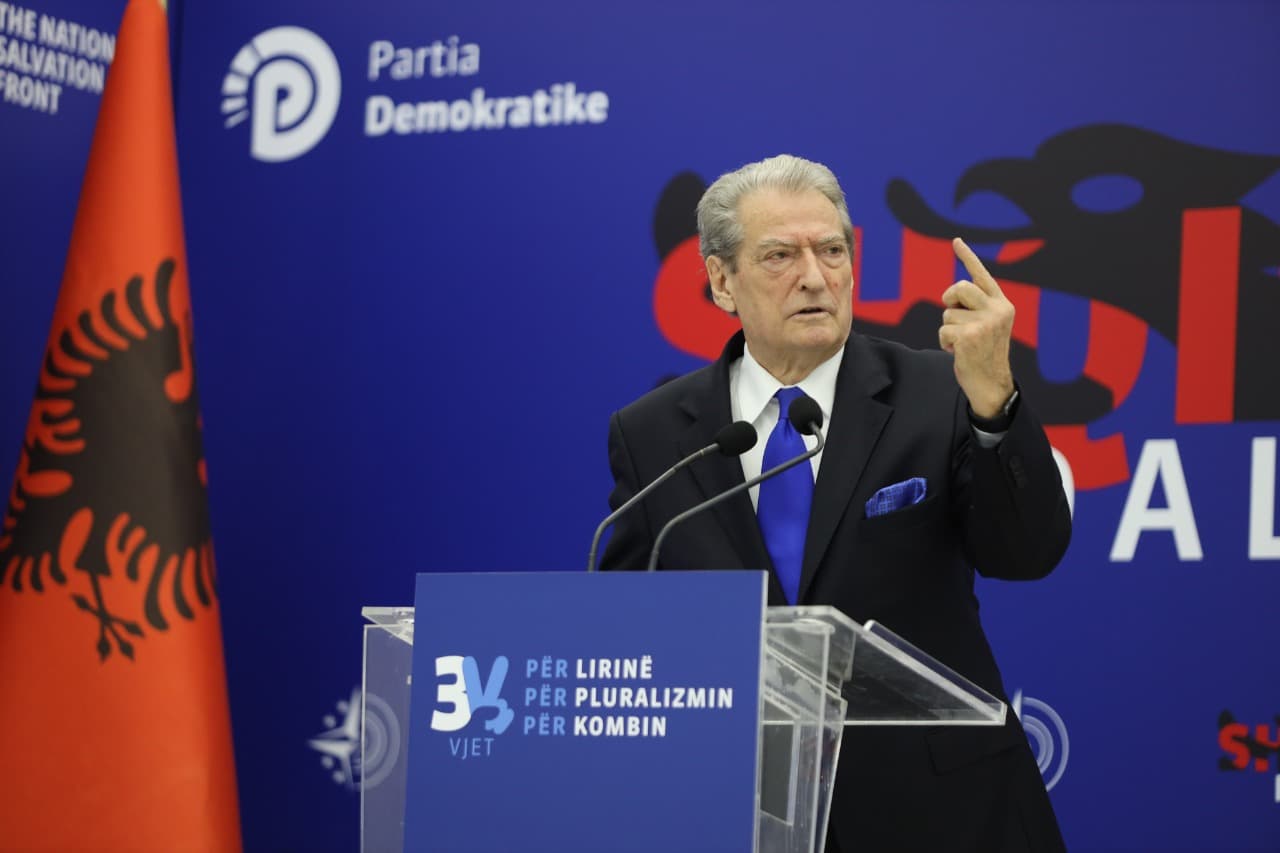 Berisha: Sheshi, viktimë e mafies së djegësave. Sistemi i kamerave në Shkodër, dëshmi flagrante e fuqisë së krimit 