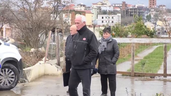‘5 Maji’ ende në rrënoja. 60 familje pa përgjigje nga Veliaj (VIDEO)