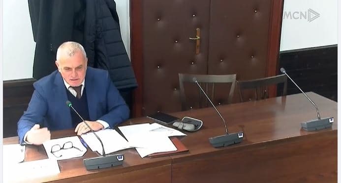 Zyrtarët të paguajnë paratë e korrupsionit. Leskaj: Nisma lufton abuzimet me fondet shtetërore