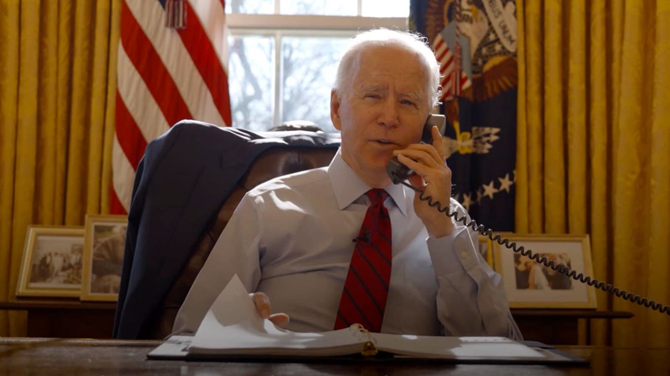 Biden bisedë telefonike me kancelarin gjerman, në fokus ndihma ushtarake për Ukrainën