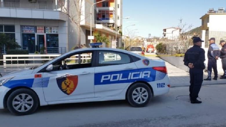 Akuzohet për 14 vjedhje në 2022, arrestohet 27-vjeçari në Berat, shpallet në kërkim bashkëpunëtori