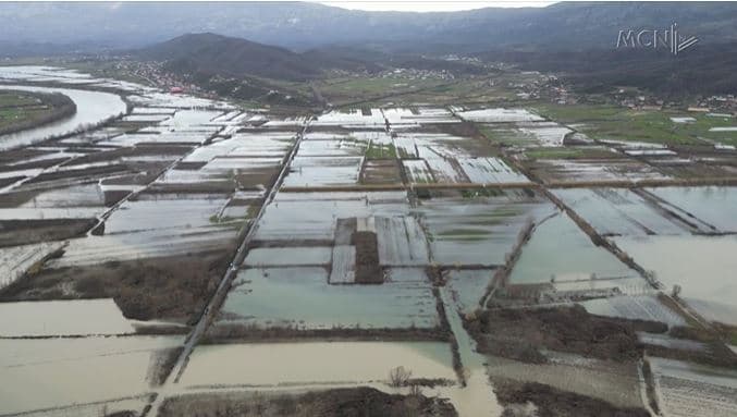 Zgjerohet harta e përmbytjes në Shkodër. Izolohet zona malore, orteqe dëbore bien në rrugë