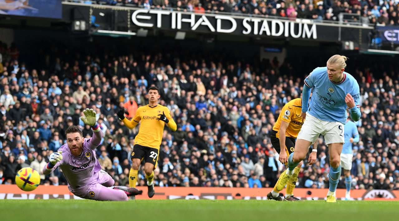 Haaland shënon tripletë, Manchester City i bën presion Arsenalit (VIDEO)