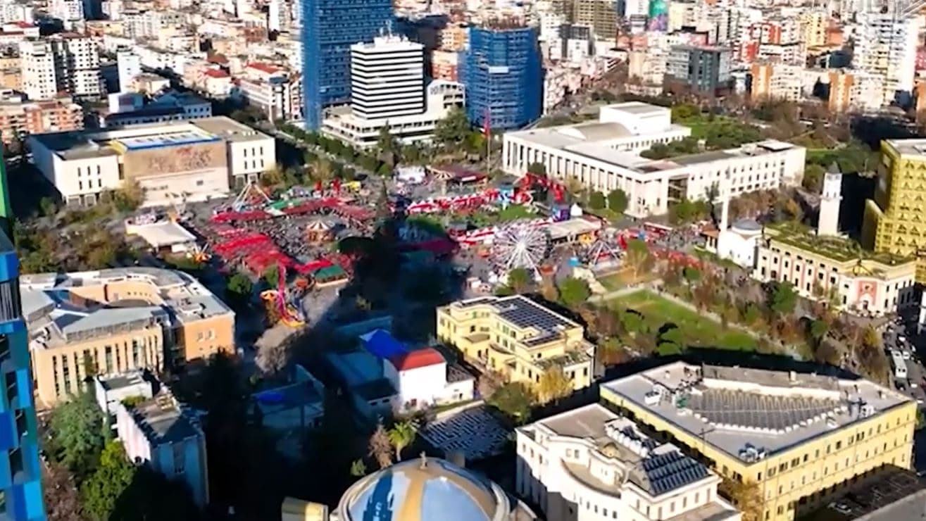 Punë “me mik” në shtet, Muça: 80% e të rinjve punojnë jashtë profilit (VIDEO)