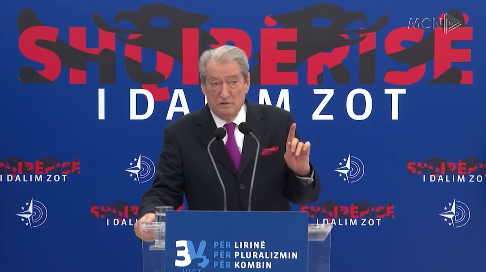 21 janari/ PS, kallëzim në SPAK pa kasetën e përgjimeve. Manja: Nuk e dimë nëse është autentike. Berisha: Manipulim!