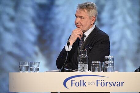 Finlanda drejt anëtarësimit në NATO edhe pa Suedinë