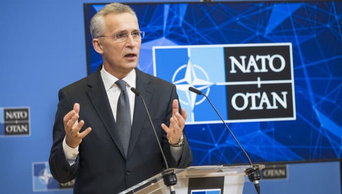Stoltenberg: Putini nuk duhet nënvlerësuar, duhet t’i japim Kievit armë më të forta