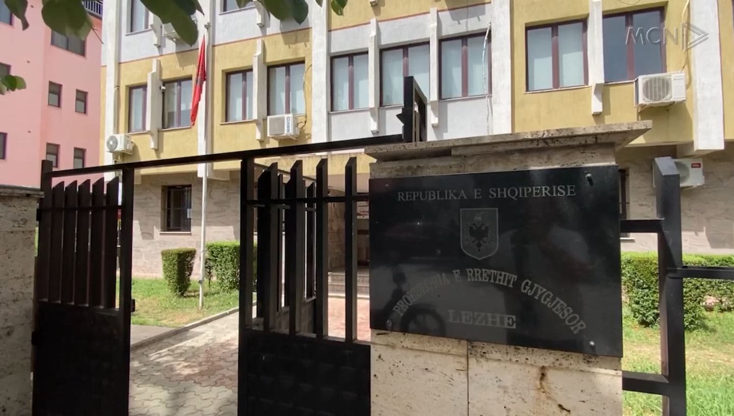 U divorcua me vendim të falsifikuar (VIDEO)