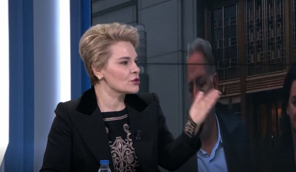 Skandali me ish-zyrtarin e FBI/ Kryemadhi është informuar nga Duçka? Deputetja e PL bën deklaratën e fortë në MCN Live
