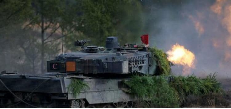 Koreja e Veriut: Duke dërguar tanke në Kiev, SHBA kalon vijën e kuqe