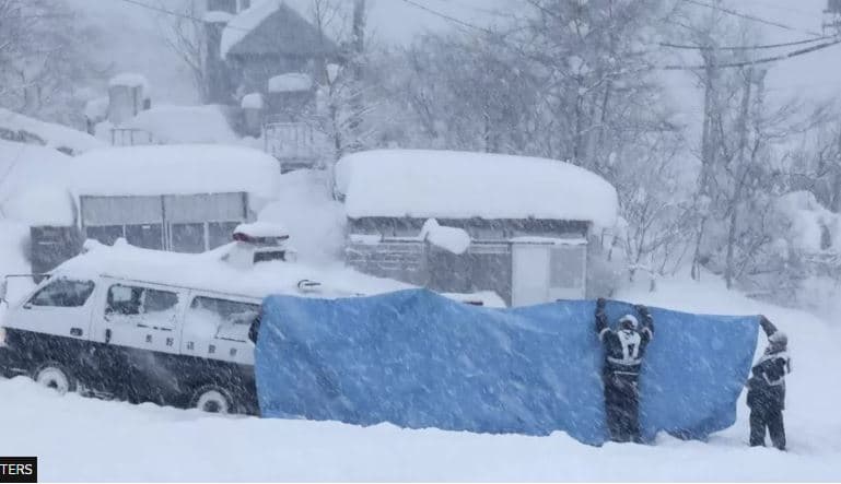 Japoni, orteku i borës vret dy skiatorë në rajonin Nagano
