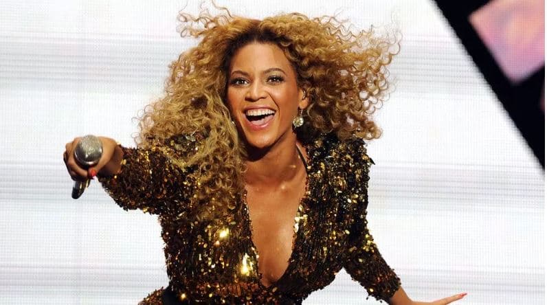 Beyoncé shpall datën e turneut të saj botëror, fansat përgatiten për biletat