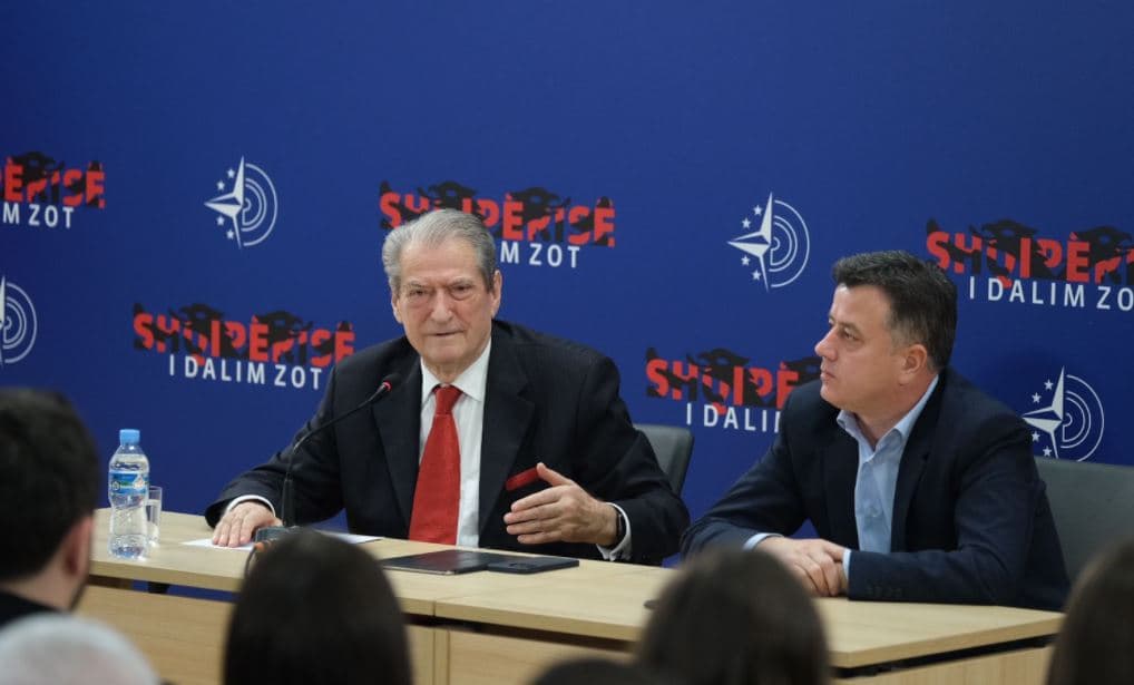 Berisha: Pasi futi në xhep Bashën, Rama përdori Sorosin e FBI-në për të më shpallur “non grata”